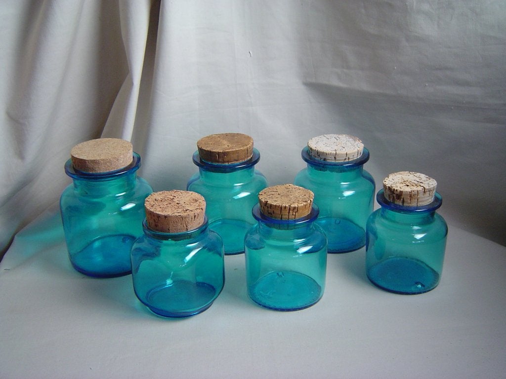 6 vintage blauwe glazen potten met kurken stop jaren 70, Ophalen of Verzenden, Gebruikt, Glas, Pot, Bus of Blik