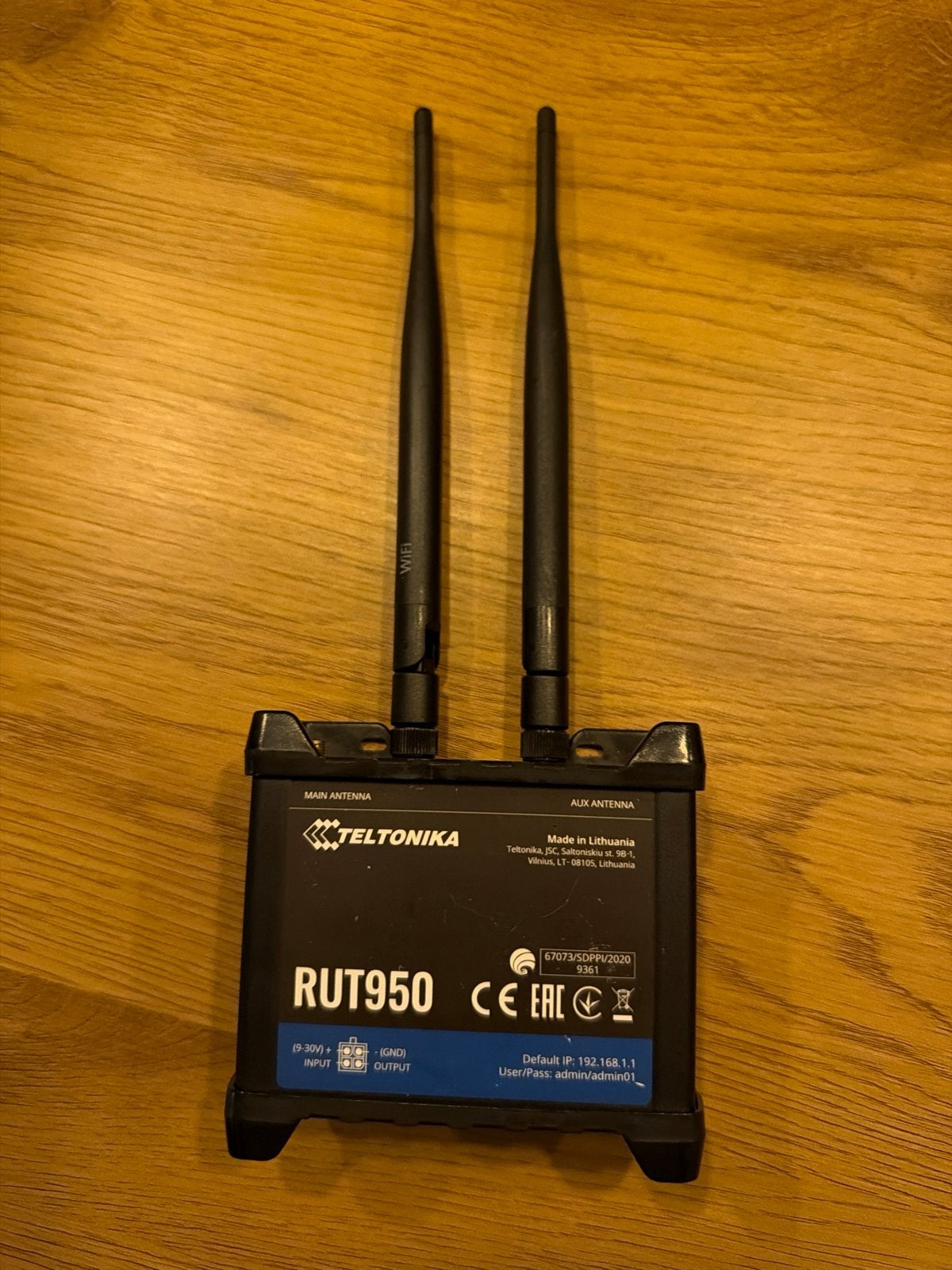 Teltonika RUT950 4G LTE router dual SIM, Ophalen, Zo goed als nieuw, Router