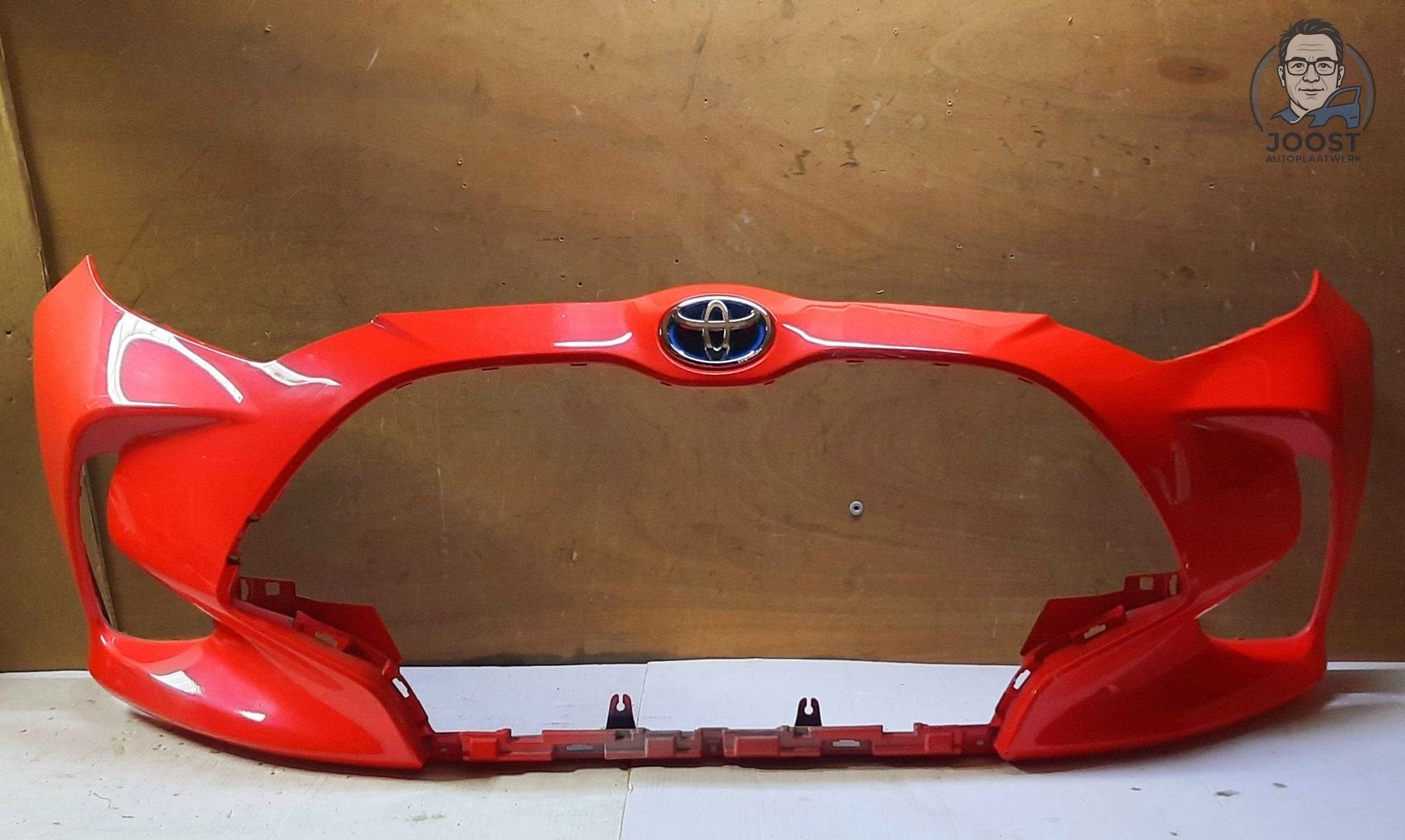 Voorbumper orgineel Toyota Yaris P21 vanaf 2020 52119-K0050, Gebruikt, -, Voor, Ophalen of Verzenden