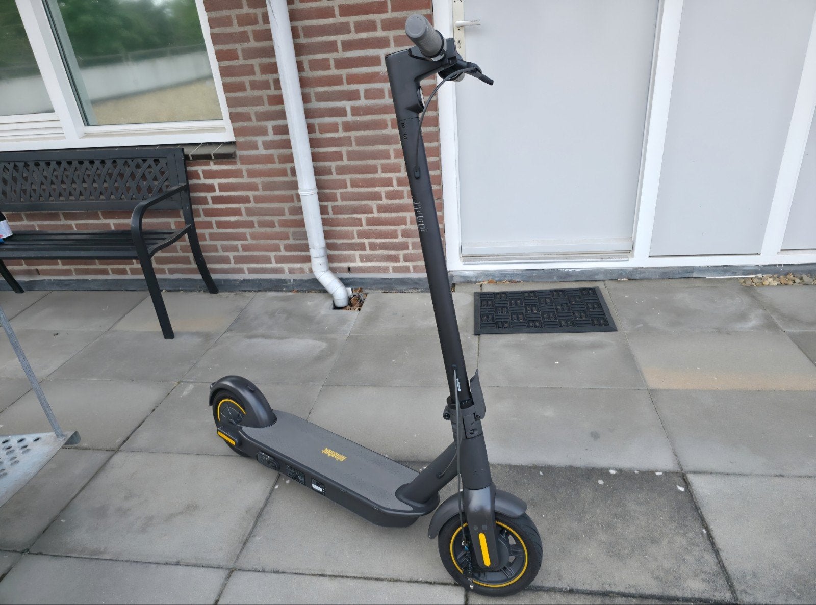 Segway Ninebot G30P (Amerikaanse uitvoering), Fietsen en Brommers, Steps, Ophalen, Elektrische step (E-scooter)