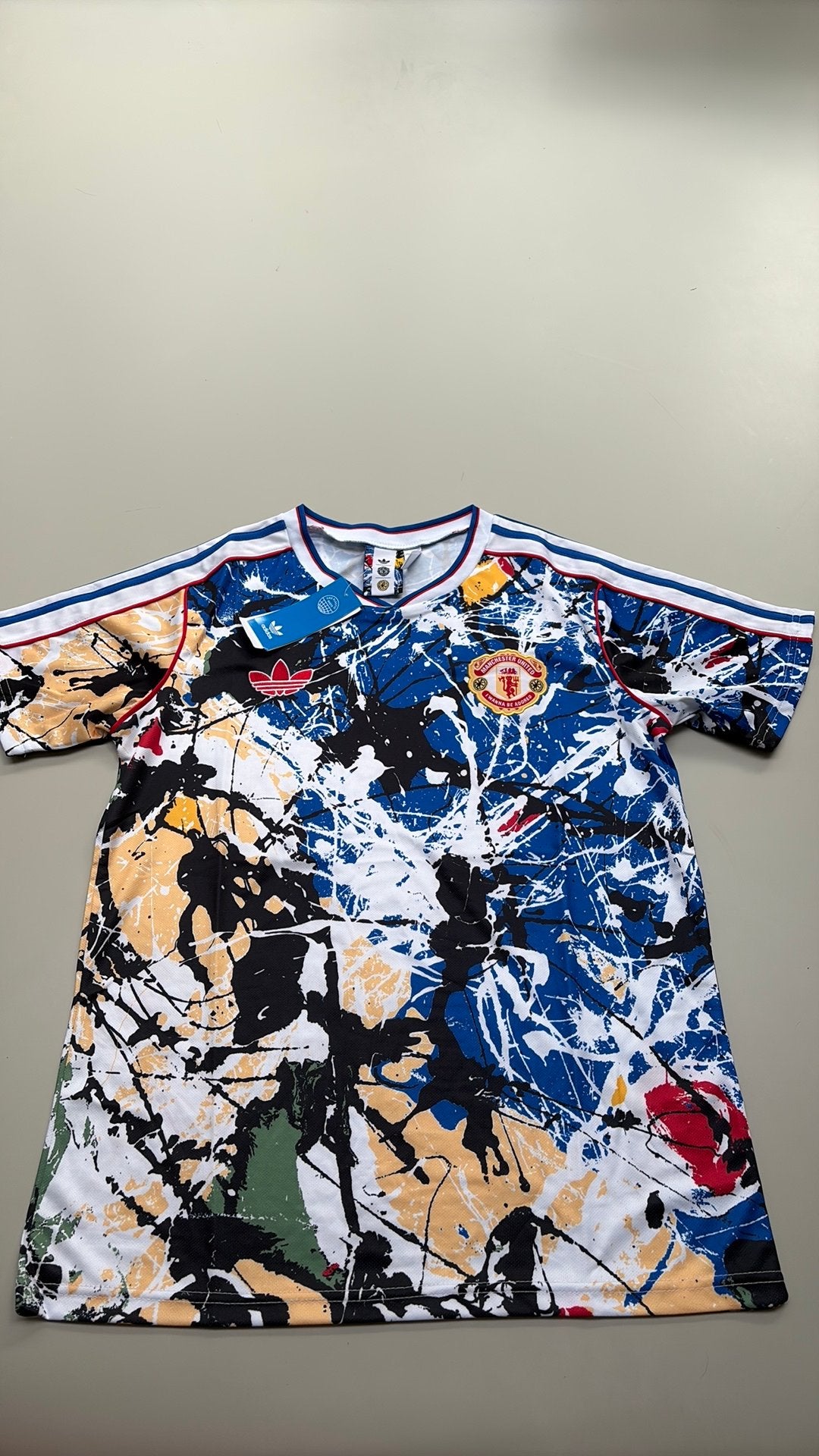 Special edition manchester united, Maat M, Ophalen of Verzenden, Nieuw, Shirt
