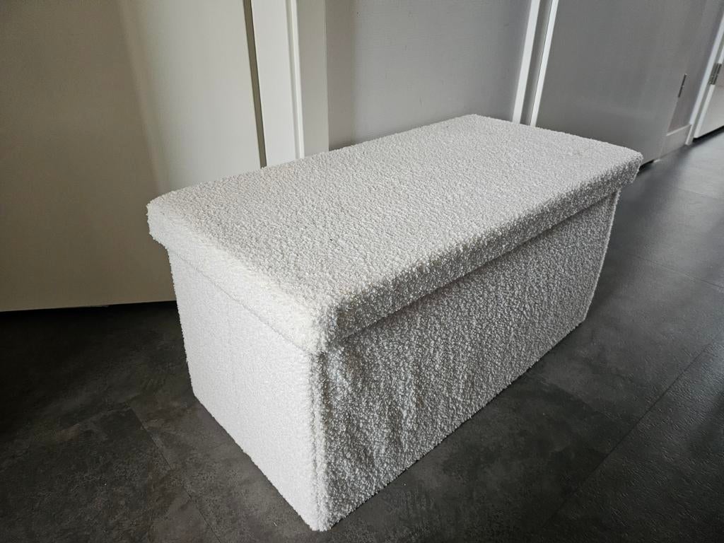 Witte teddy opbergbank / poef, Ophalen
