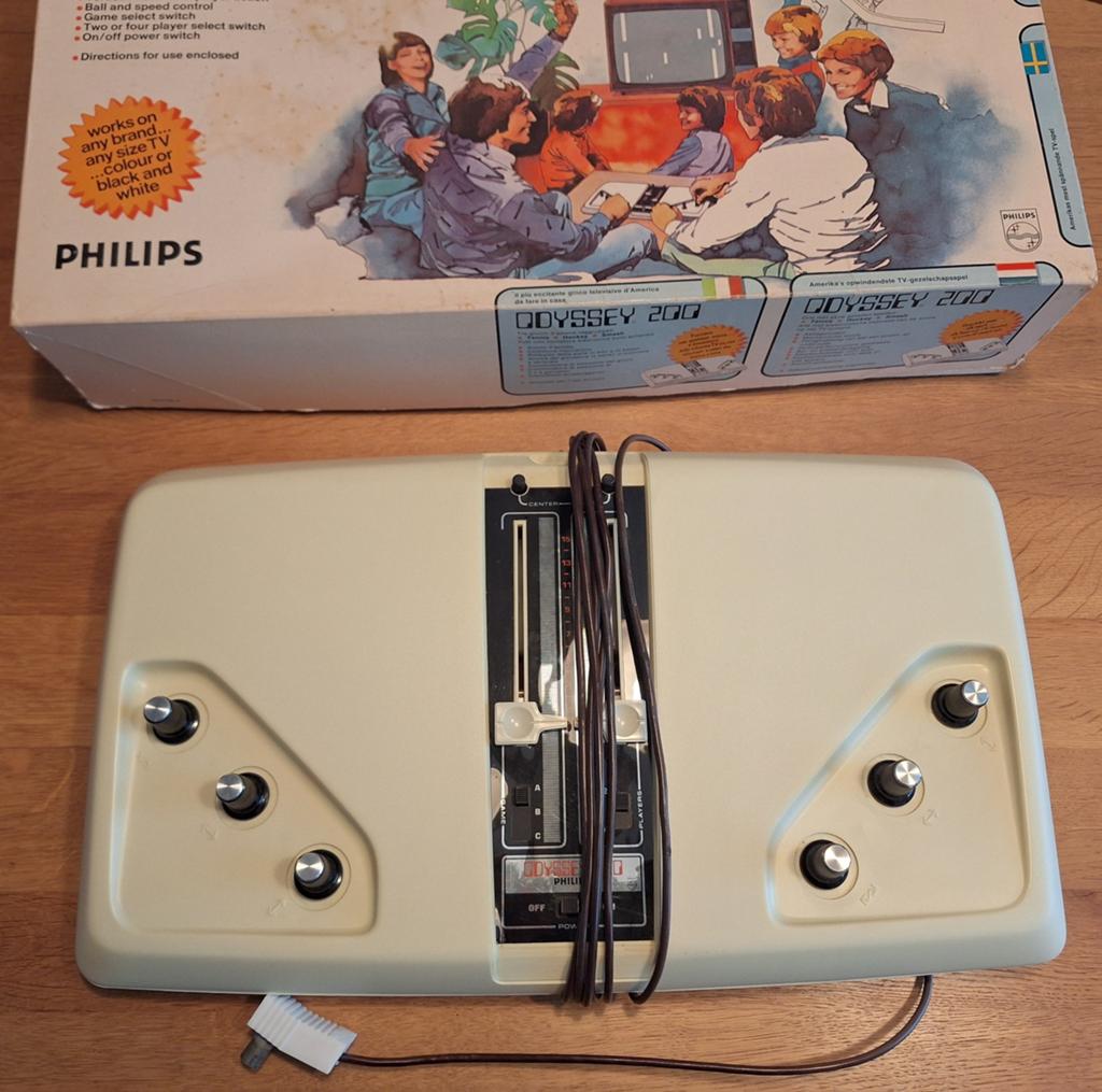 Philips Odyssey 200, Spelcomputers en Games, Spelcomputers | Overige, Zo goed als nieuw, Overige merken, Ophalen of Verzenden