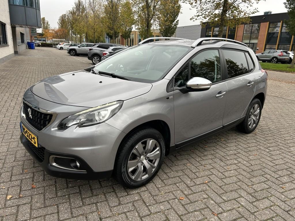 Peugeot 2008 1.2 VTI | 2017 |  nieuwe dist.riem | 78000 km!, Auto's, Voorwielaandrijving, Stof, 40 €/maand, Parkeersensor