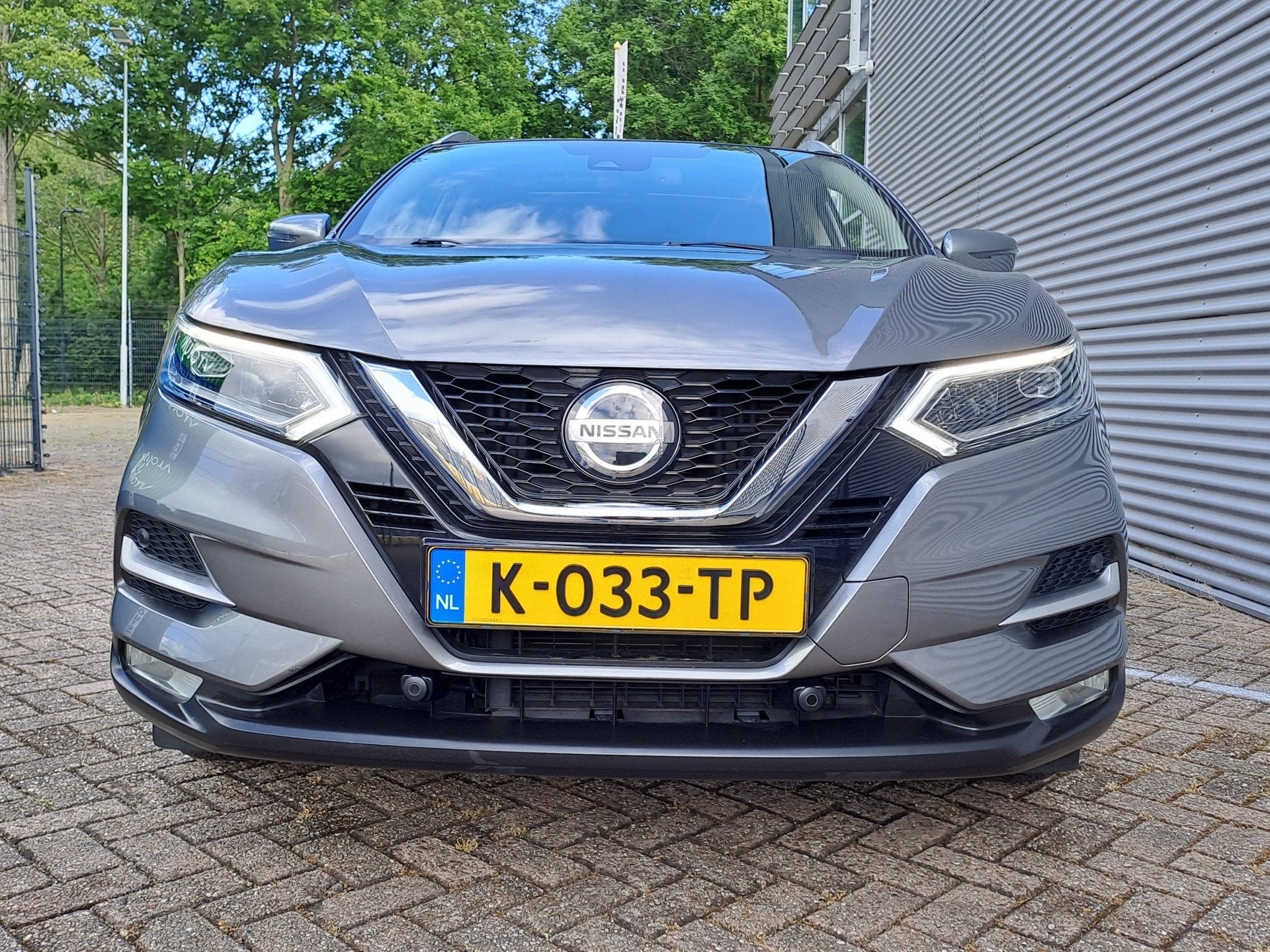 Nissan QASHQAI 1.3 DIG-T Premium Edition AUTOMAAT | Navigati, 12 maanden, Gebruikt, Euro 6, Bedrijf