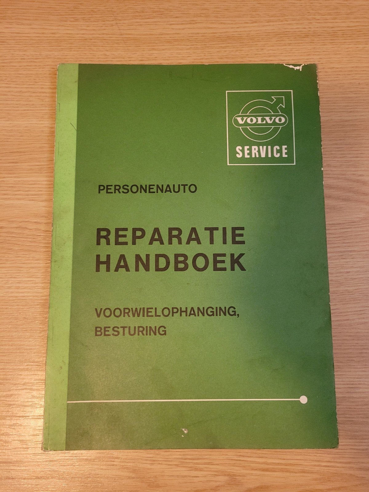 Reparatie handboeken Volvo 240, Ophalen