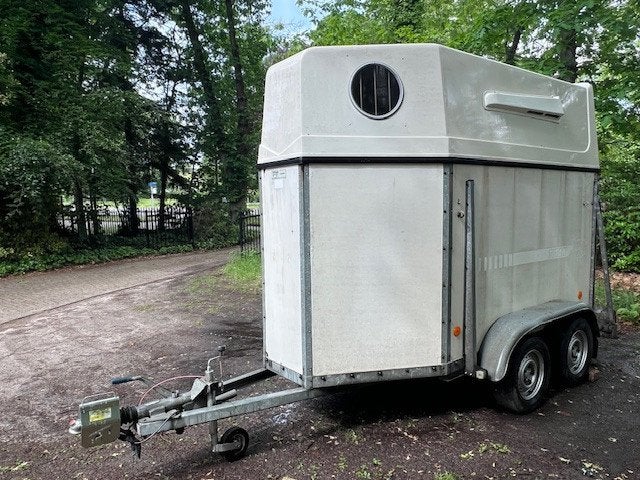 paarden pony's aanhangwagens, Dieren en Toebehoren, Ophalen, Gebruikt, Hout, 1½-paards trailer