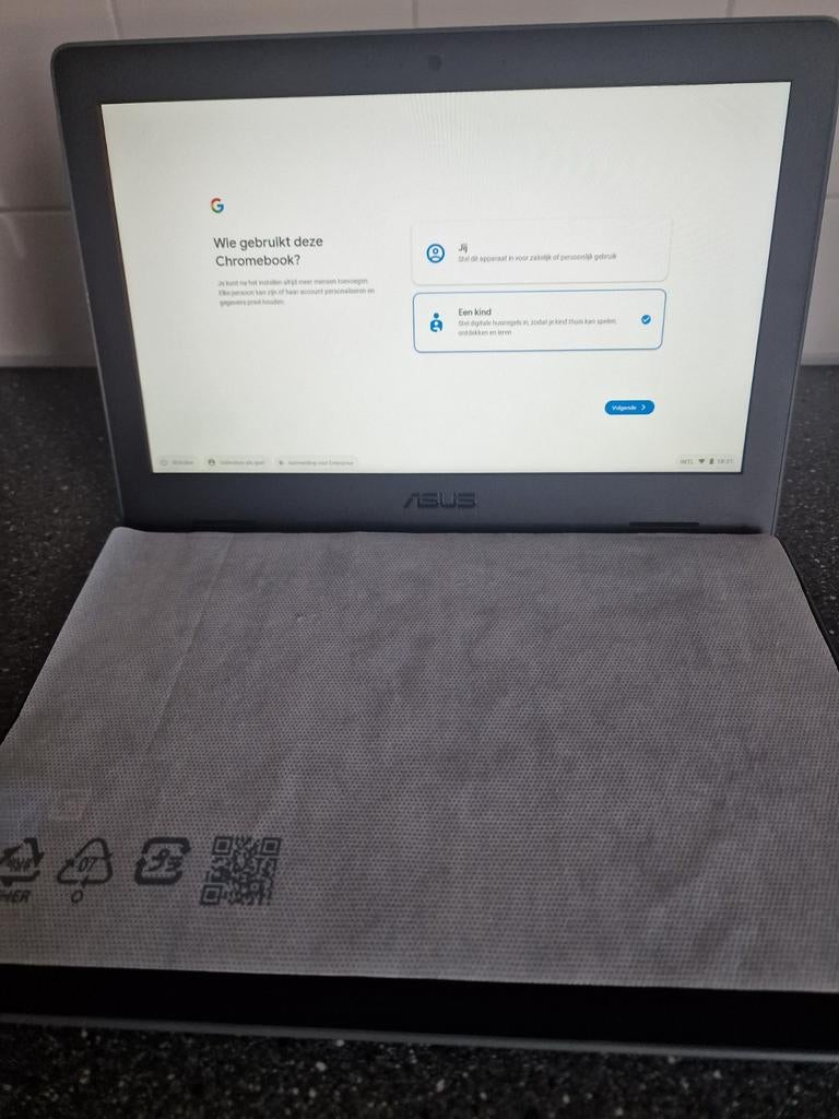 Chromebook  Merk Asus, Computers en Software, Windows Laptops, Ophalen, Nieuw