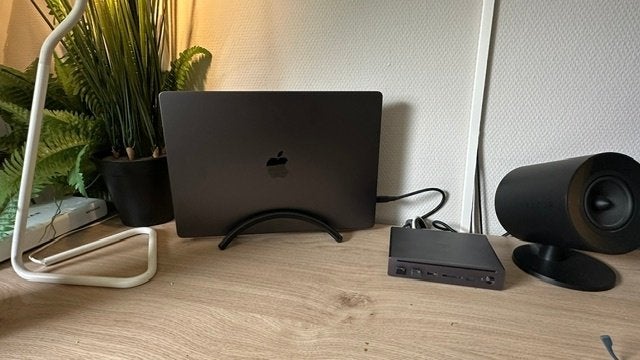 apple macbook m5 pro 16" met tb5 dock+logicpro+final cutpro, 1 TB of meer, Nieuw, 16 inch, 4 Ghz of meer