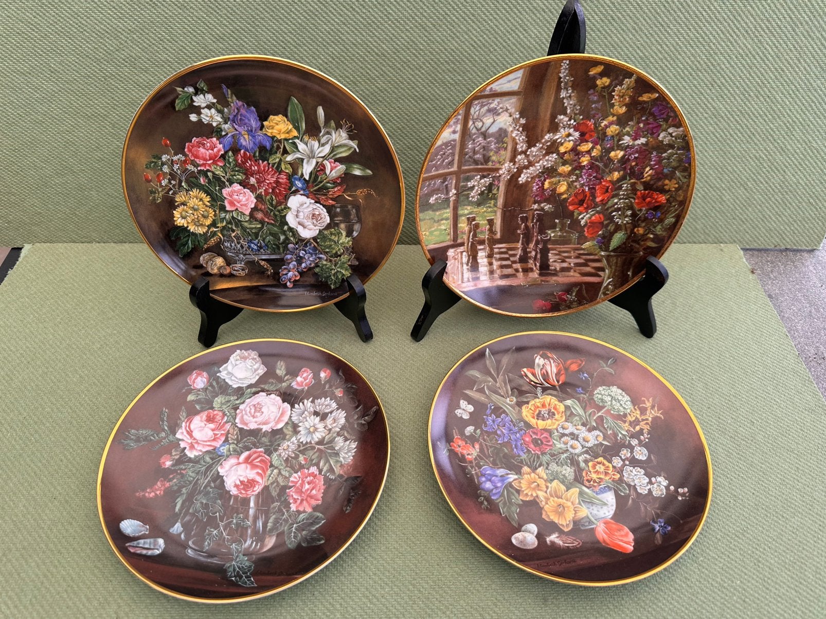 Royal Mosa 4 borden bloemen, Antiek en Kunst, Ophalen