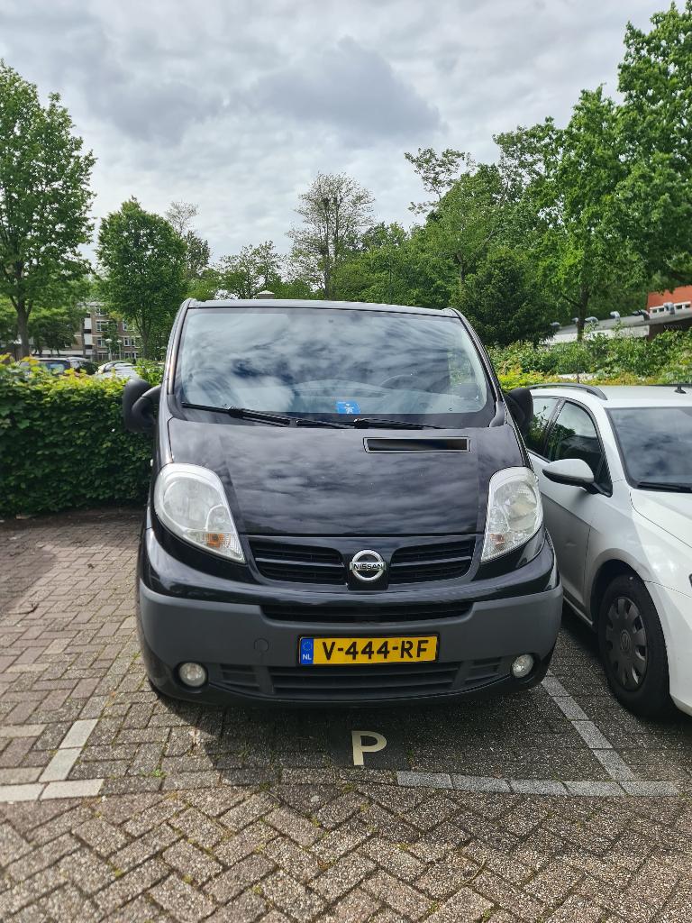 Nissan (2013) Primastar 2.0 dCi L1H1 DC Acenta /Opel Vivaro, Auto's, Bestelauto's, Euro 5, Stof, 1995 cc, 4 cilinders