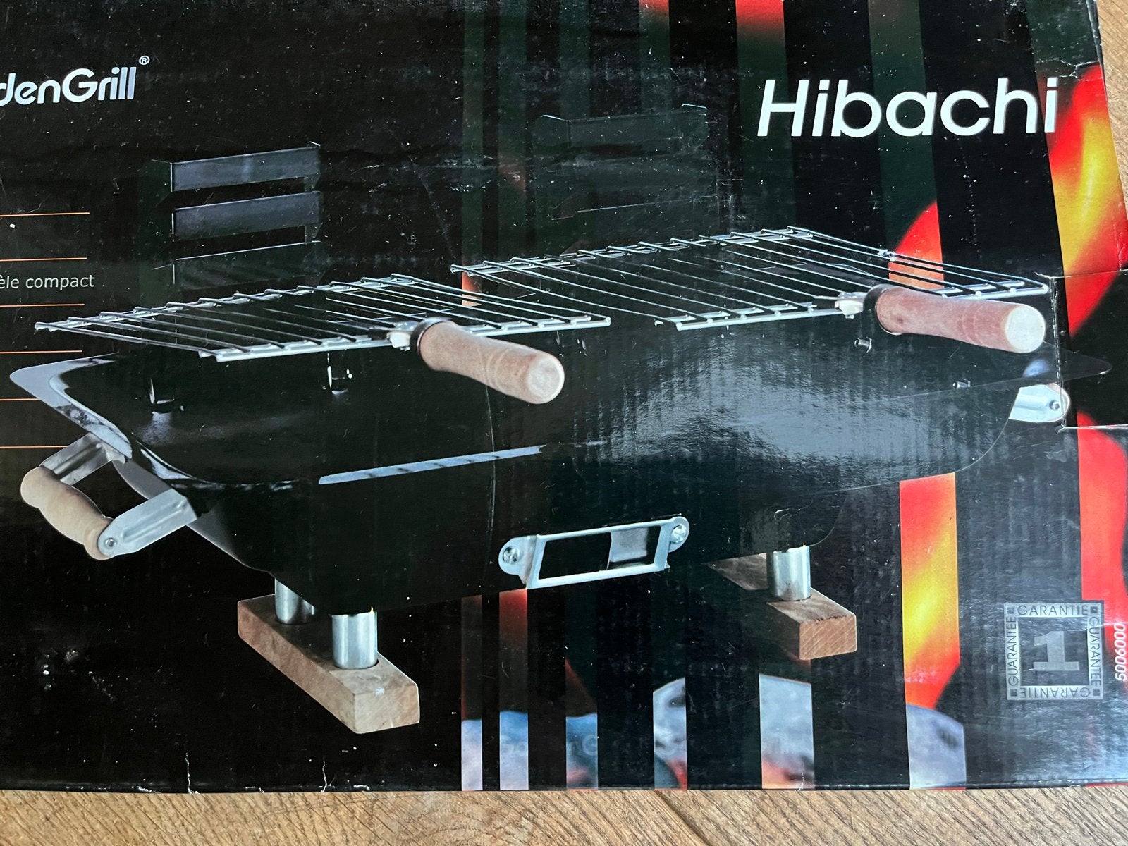 Nieuw! Hibachi Houtskool BBQ - Compact & Draagbaar, Tuin en Terras, Houtskoolbarbecues, Ophalen of Verzenden, Nieuw, Met accessoires