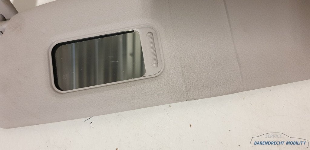 Zonneklep BMW 1 serie F20 zonne klep make up spiegel links b, Auto-onderdelen, Petuelring 130
80788  Munich, DE, Gebruikt, Info@bmw.de