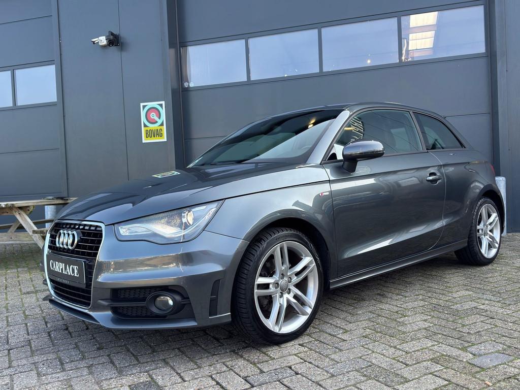 Audi A1 1.4 TFSI Pro Line S, Auto's, Audi, Euro 5, 4 cilinders, 4 stoelen, Leder en Stof