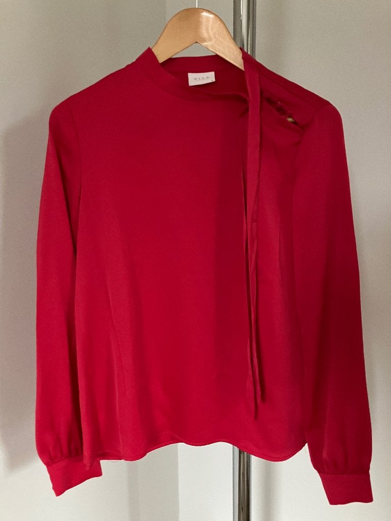 NIEUW | VILA | Blouse lange mouwen strik | rood | Nieuw €50, Kleding | Dames, Blouses en Tunieken, Verzenden, Vila, Nieuw, Maat 36 (S)