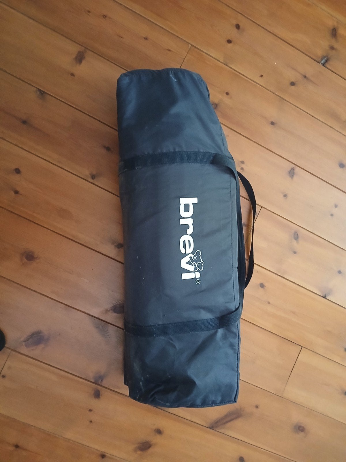 Campingbedje brevi met toebehoren, Kinderen en Baby's, Kinderkamer | Bedden, Ophalen, Zo goed als nieuw, Minder dan 140 cm, 70 tot 85 cm