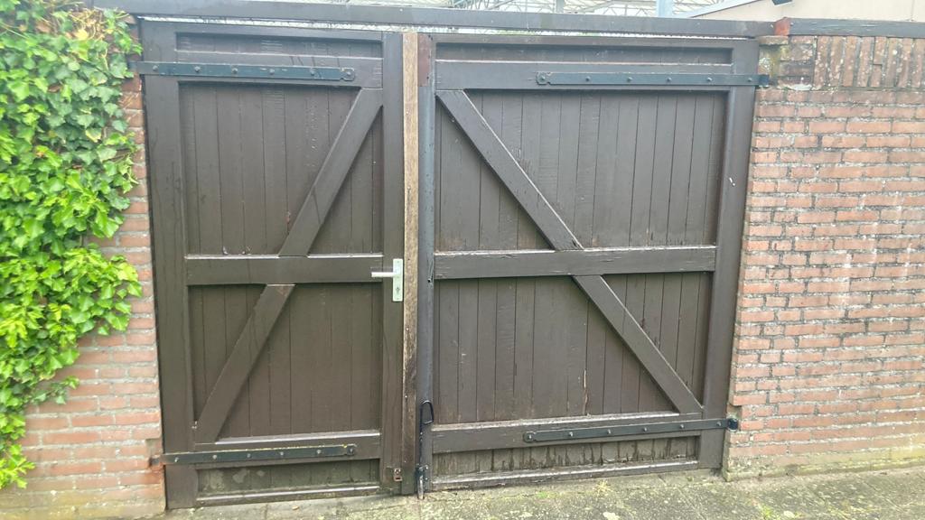 Hardhouten dubbele tuinpoort, Ophalen, Gebruikt, 150 tot 200 cm, Hout