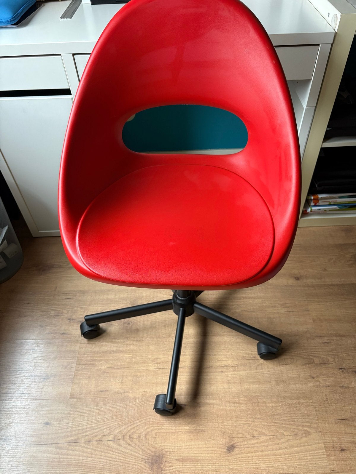 Rode Ikea bureaustoel op wieltjes, Ophalen, Gebruikt, Bureaustoel, Rood
