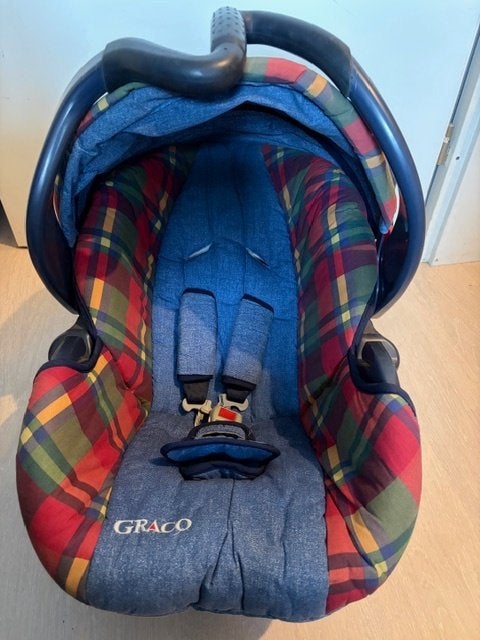 Vintage MAXI COSI GRACO, uit 1998. IGST, Ophalen of Verzenden, 0 t/m 13 kg, Maxi-Cosi, Gebruikt