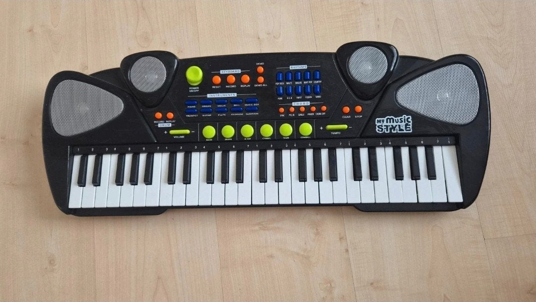 kinder keyboard, Ophalen of Verzenden, Overige aantallen, Overige merken