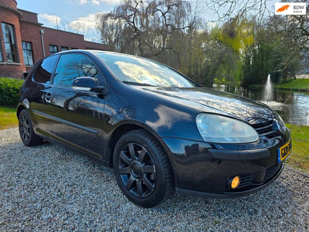 Volkswagen GOLF 1.9 TDI Trendline AIRCO, Auto's, Gebruikt, 4 cilinders, 1226 kg, Zwart