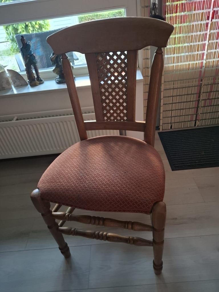 4 eiken Houten stoelen met stoffen zitting, Huis en Inrichting, Stoelen, Ophalen, Gebruikt, Bruin, Klassiek