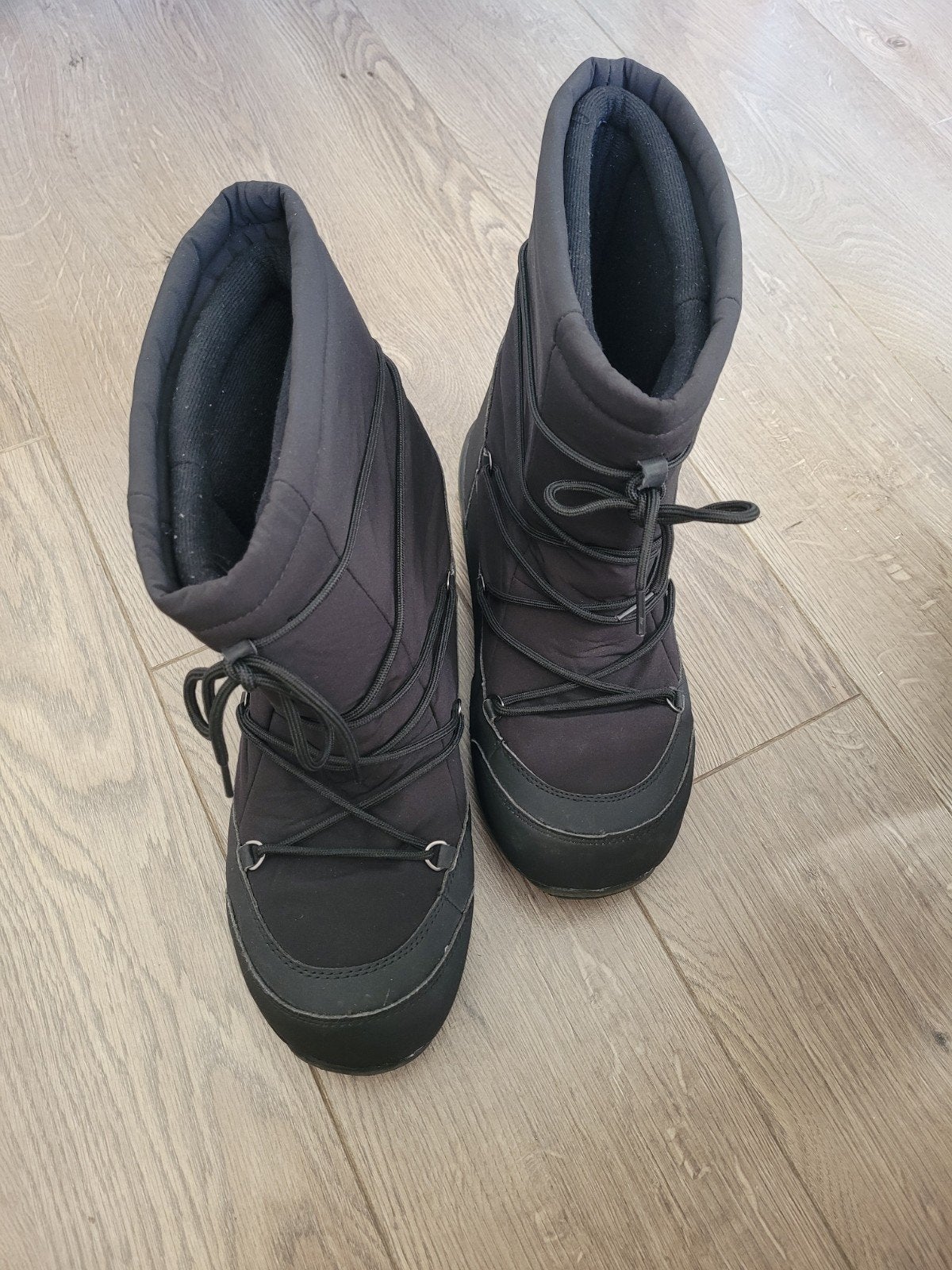 Moonboots. Gratis, Ophalen, Nieuw, Maat 46 (S) of kleiner, Overige typen