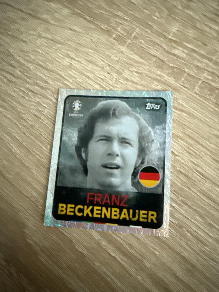 Franz Beckenbauer Topps Sticker - Euro 2024, Ophalen, Zo goed als nieuw, Buitenlandse clubs, Poster, Plaatje of Sticker