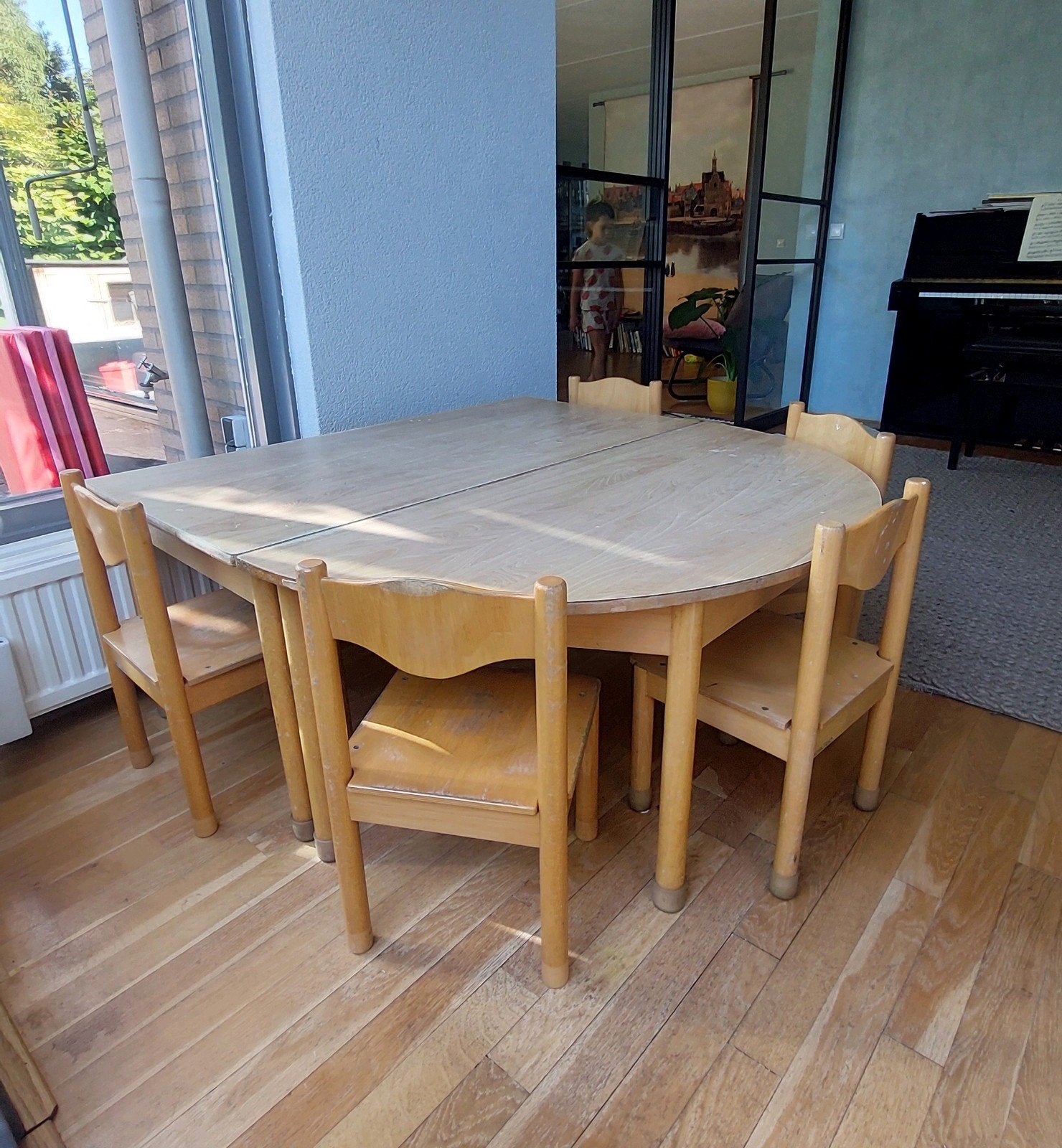 unieke Schilte kleutertafel set, 11 stoelen en 2 tafeldelen, Ophalen, Gebruikt, Tafel(s) en Stoel(en)