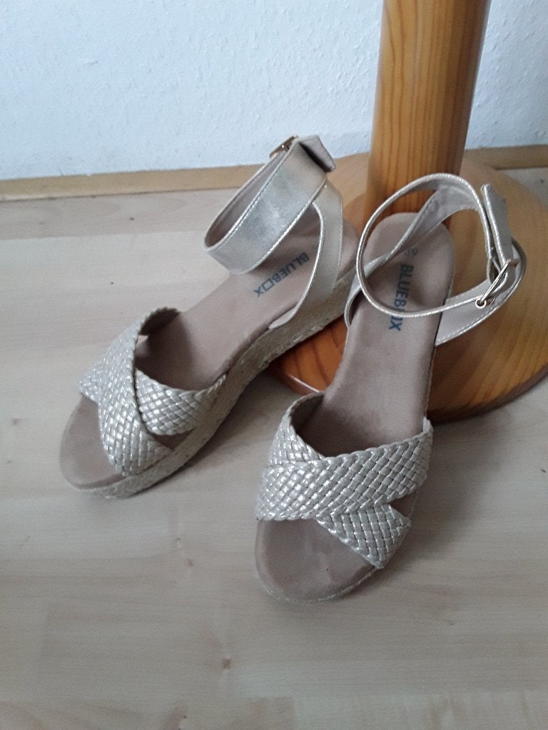 Sandaal canvas mt 39 goudvlecht van Blue Box, Blue Box, Overige kleuren, Verzenden, Sandalen of Muiltjes