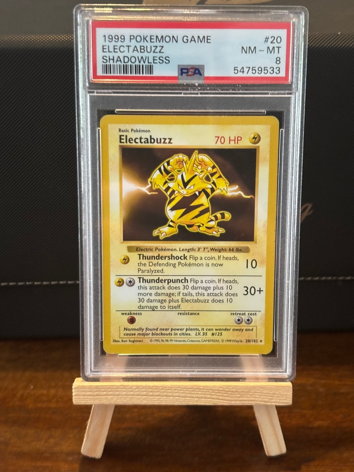 Electabuzz base set shadowless PSA 8, Ophalen of Verzenden, Zo goed als nieuw