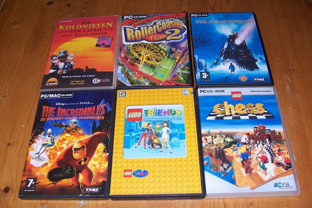 pc cd rom   30 stuks + een blik, Spelcomputers en Games, Games | Pc, Gebruikt, Overige genres, 1 speler, Ophalen of Verzenden
