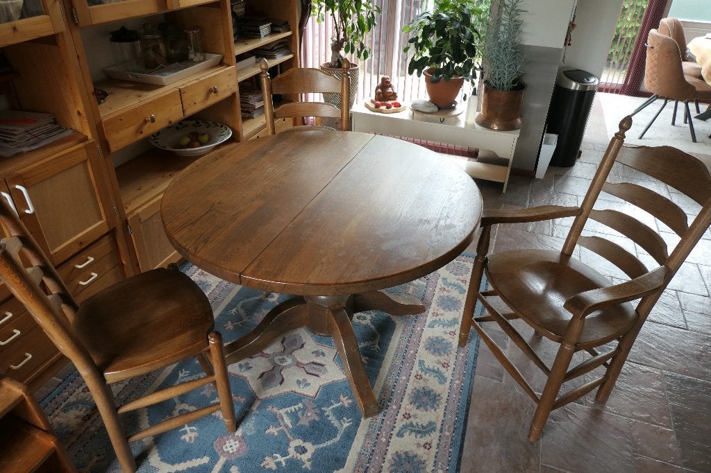 Eikenhouten tafel, Huis en Inrichting, Tafelonderdelen, Gebruikt, 50 tot 100 cm, 100 tot 150 cm, Rond, Eikenhout, Ophalen
