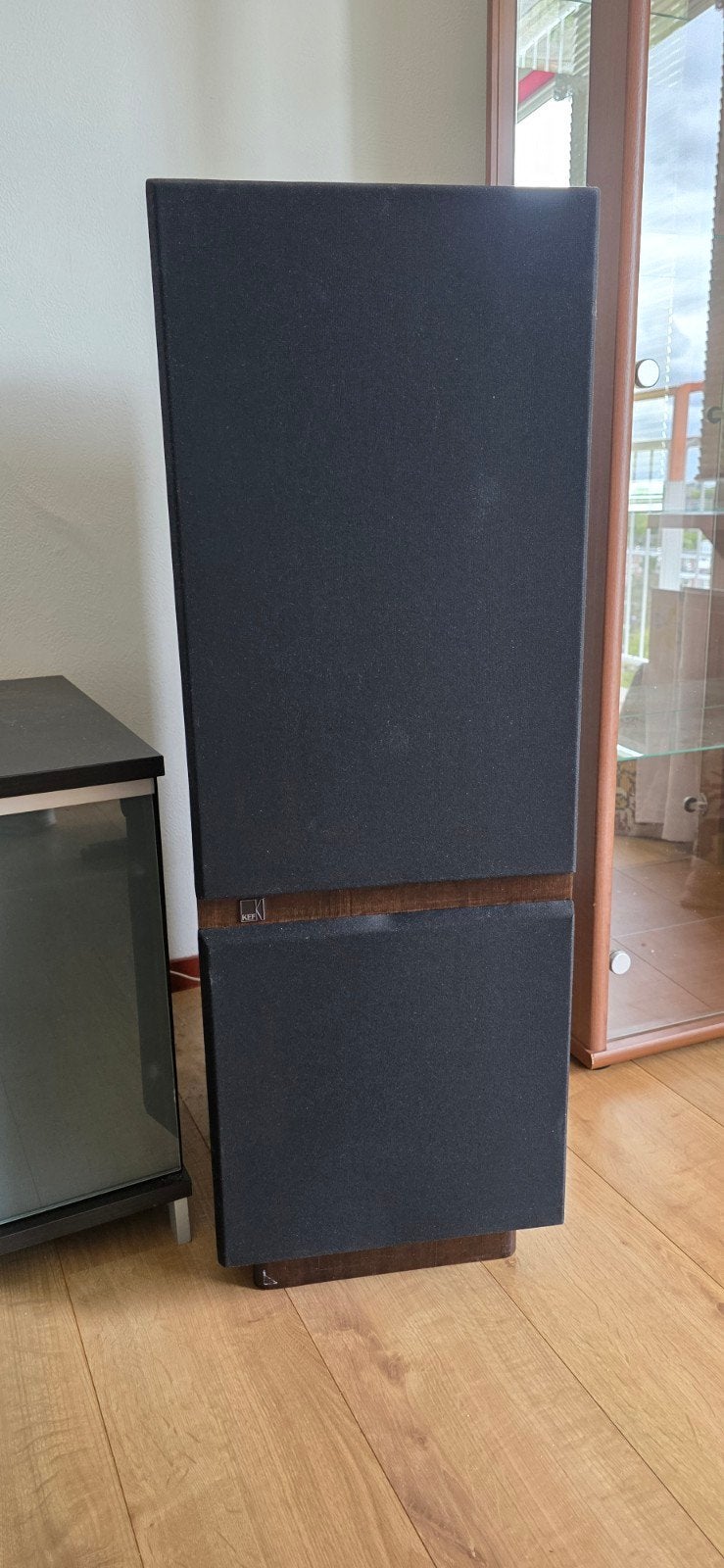 KEF Vloerstaande Luidspreker - Klassiek Geluid, Ophalen, Vloerstaande luidspreker, Zo goed als nieuw, 60 tot 120 watt