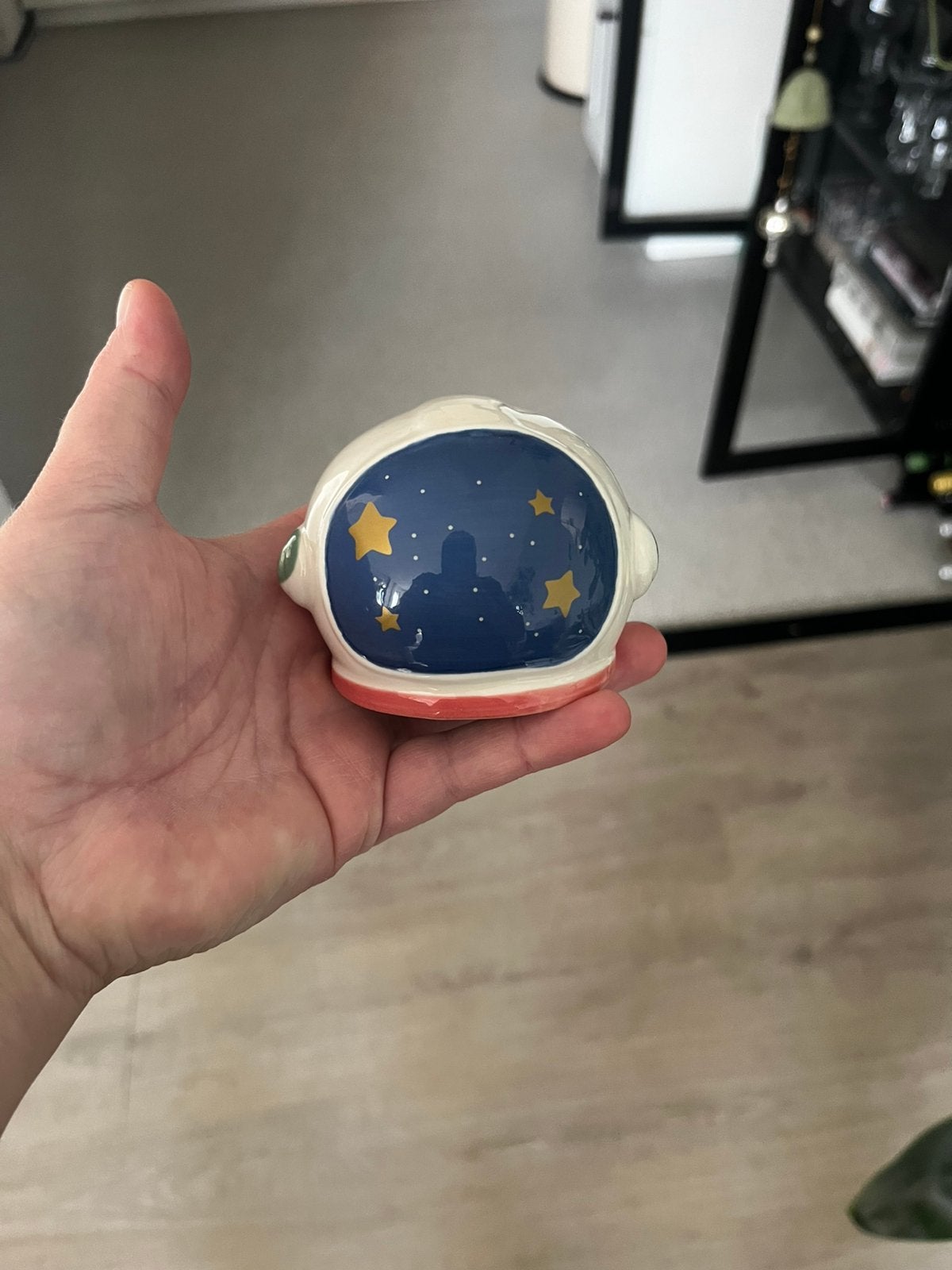 Kleine spaarpot astronaut, Ophalen of Verzenden, Zo goed als nieuw, Steen, Aardewerk of Keramiek, Overige thema's