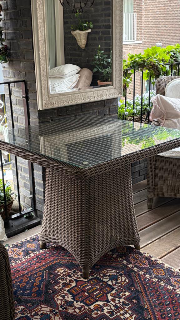 4 Seasons Outdoor Wicker Tuin bijzettafel met glasplaat, Ophalen, Gebruikt, Vierkant, Wicker