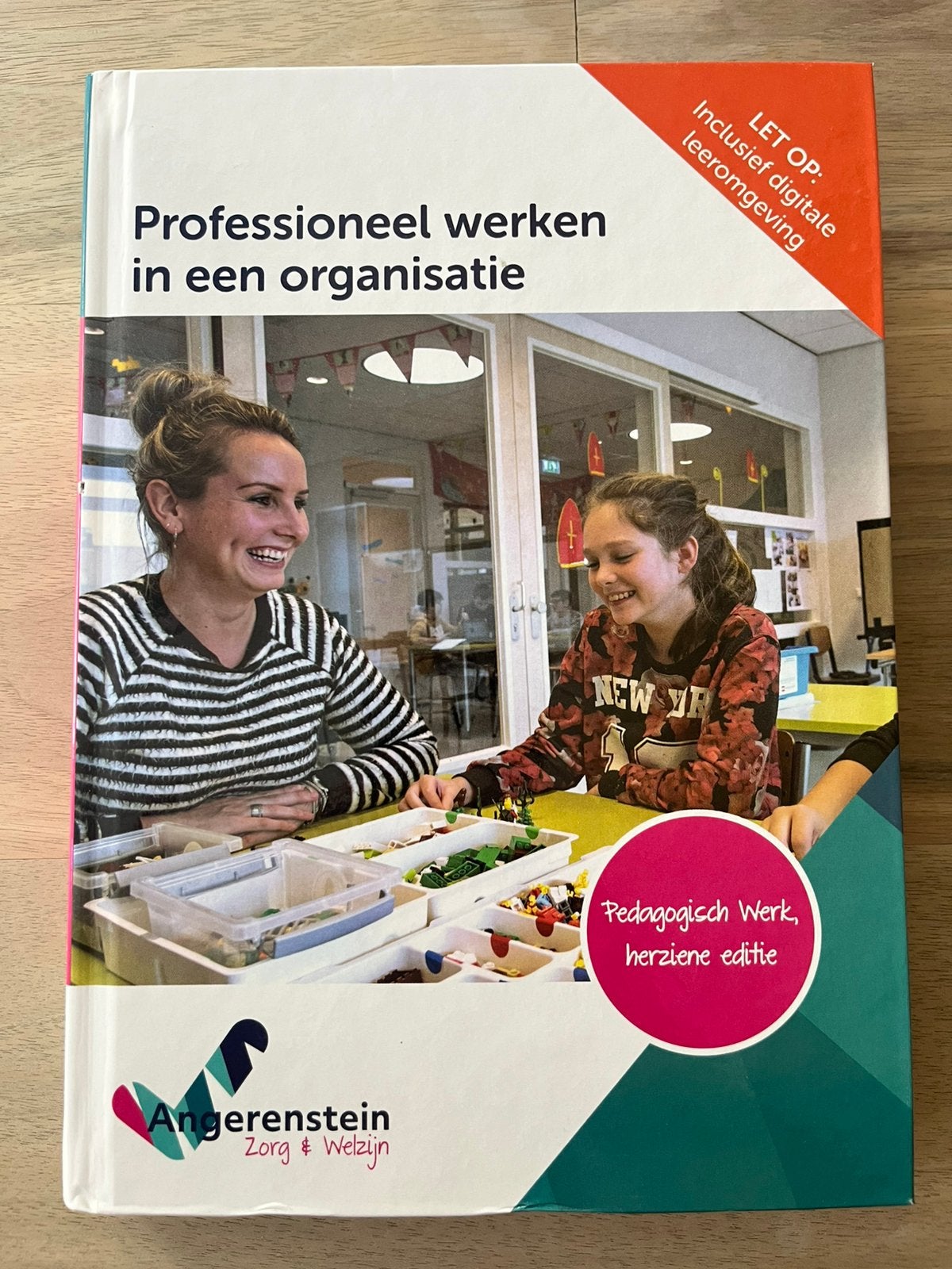 Professioneel werken in een organisatie - Angerenstein, Boeken, Ophalen, Gelezen, MBO