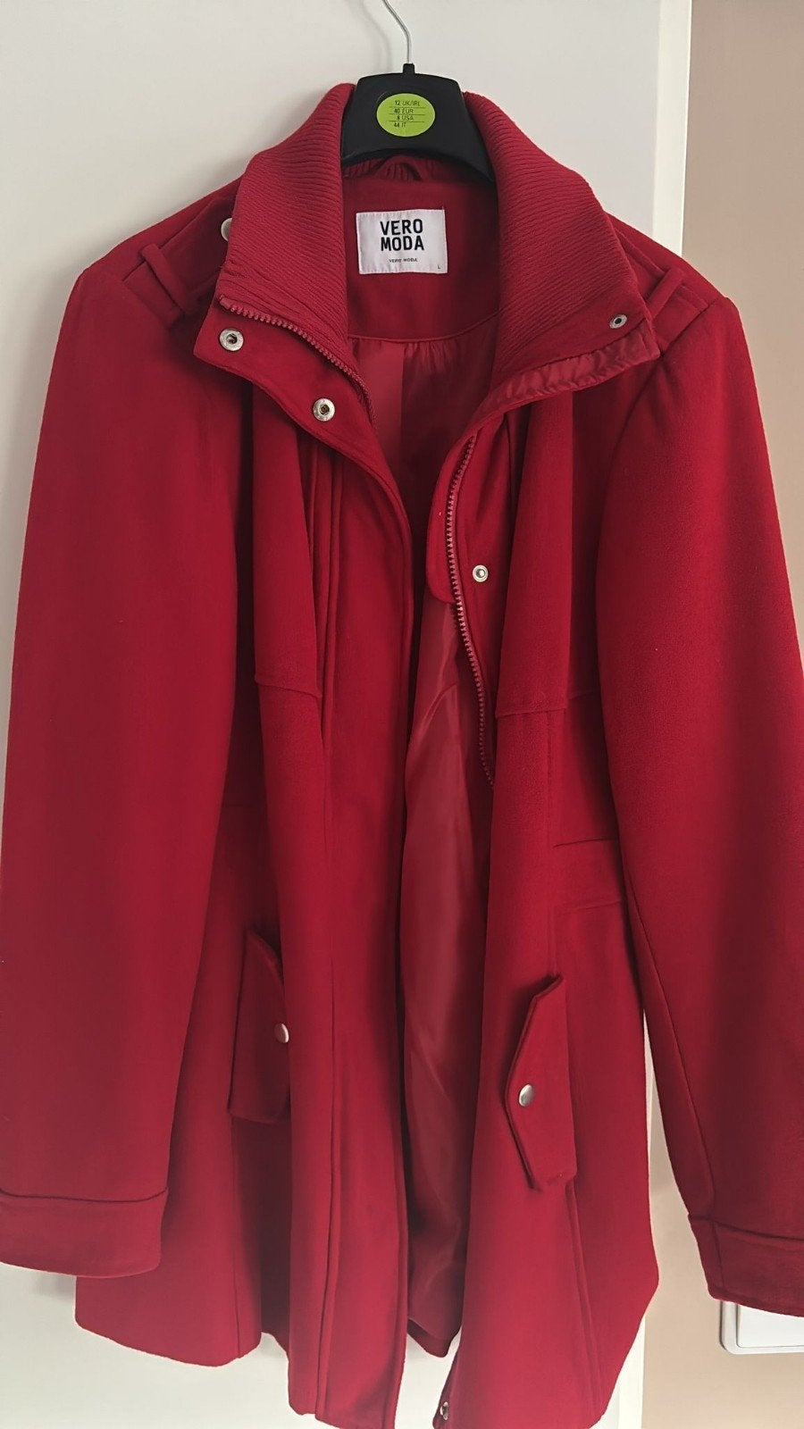 Rode damesjas 42/L, Ophalen, Zo goed als nieuw, Maat 42/44 (L), Rood