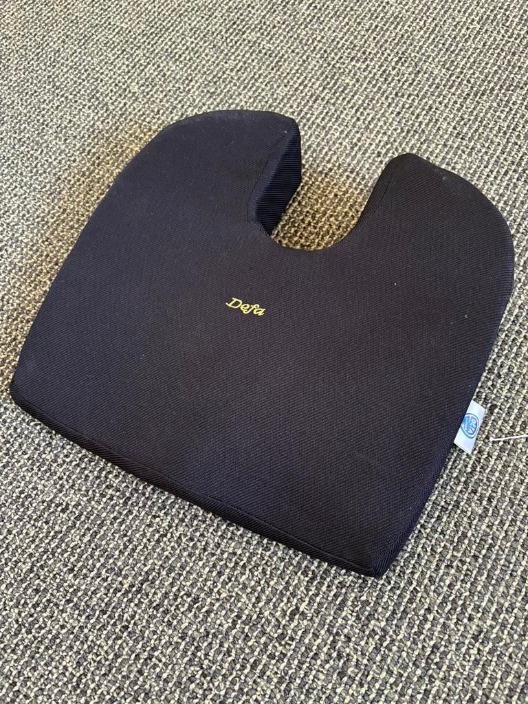 Defa ergonomisch zitkussen met uitsparing, Ophalen, Zo goed als nieuw