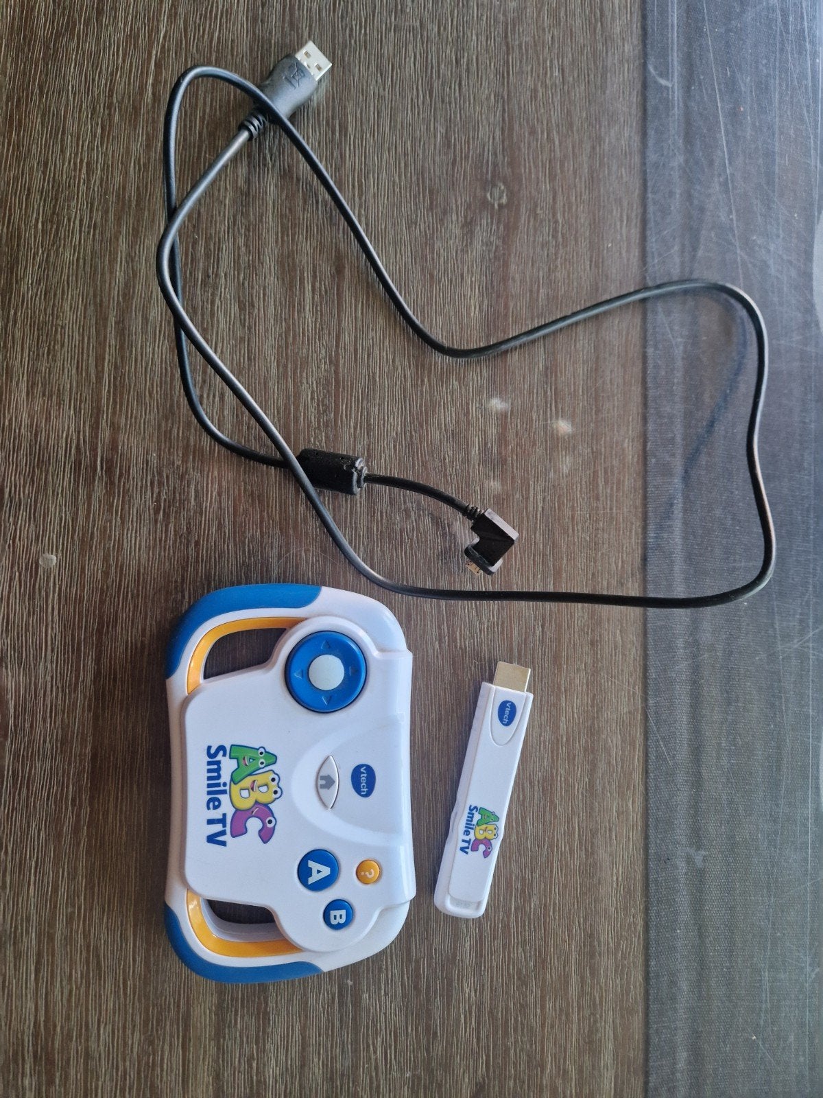 V-Tech ABC Smile TV Educatief Spelconsole, Ophalen of Verzenden, Gebruikt, Taal en Lezen, Met geluid