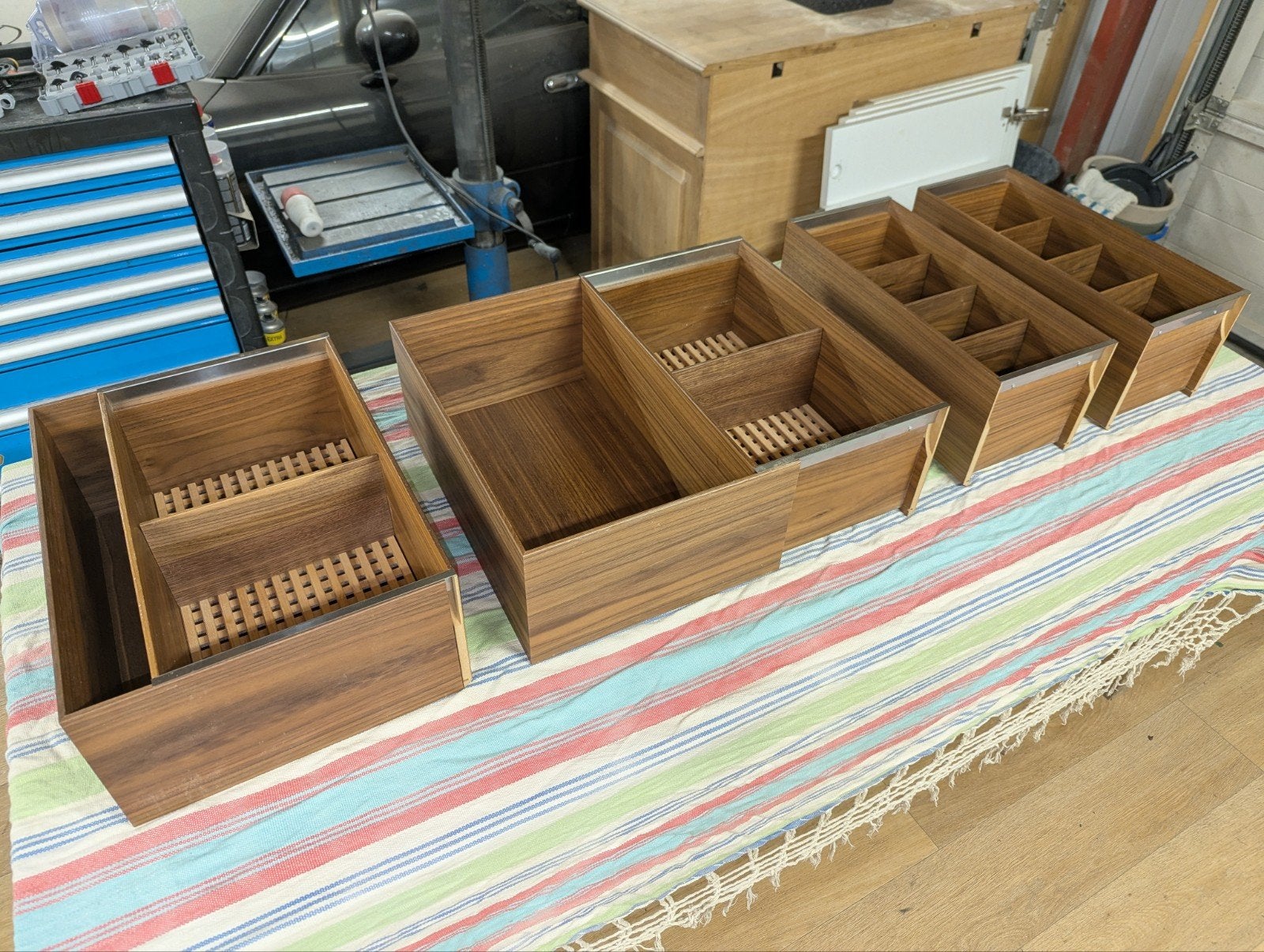 Luxe Houten Besteklades - Walnoot Design, Overige typen, Ophalen, Zo goed als nieuw, Hout