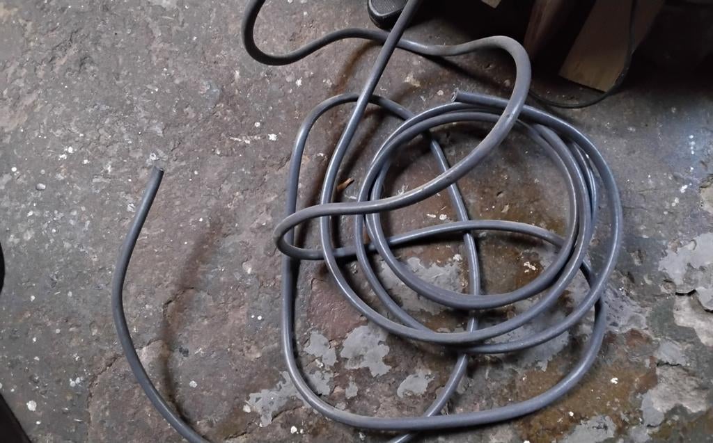 10meter grondkabel 2 aderig 2,5 mm + aarde, Ophalen of Verzenden, Kabel of Snoer
