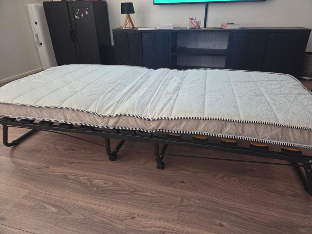 Nieuw eenpersoons logeerbed - nooit gebruikt!, 90 cm, Eenpersoons, Nieuw, Ophalen of Verzenden