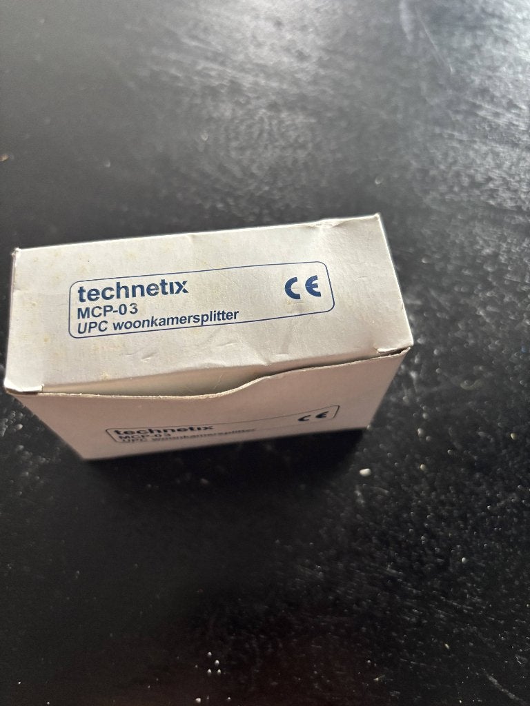 Technetix MCP-03 UPC woonkamersplitter, Ophalen, Zo goed als nieuw, Minder dan 2 meter, Overige kabels
