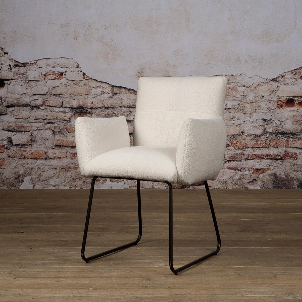*OPRUIMING* 4 Stuks Eetkamerstoel Dante €716,- NU €444,- (16, Nieuw, Ophalen of Verzenden, Eetkamerstoelen Stoelen Dante Kleur Wit en Bruin Teddy Stof