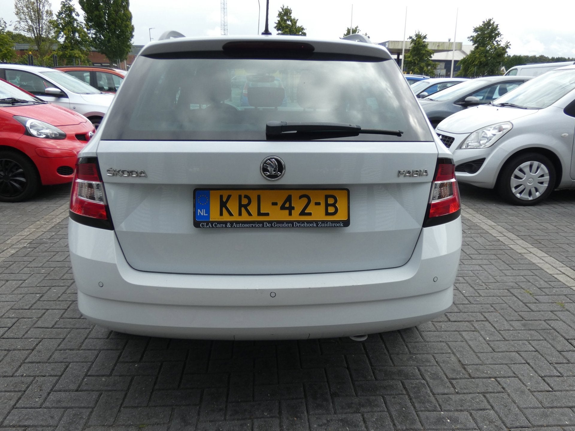 Skoda Fabia Combi Airco|Eleck.pakket|LMV, Auto's, Stof, Gebruikt, Euro 6, 4 cilinders
