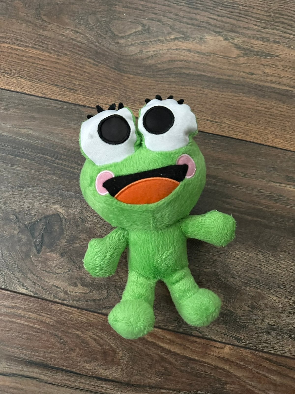 Groene knuffel met grote kikker ogen, Ophalen of Verzenden, Zo goed als nieuw, Groen, Kikker