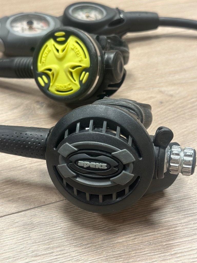 Complete duikset Cressi / Apeks XTX / Suunto, Ophalen of Verzenden, Zo goed als nieuw