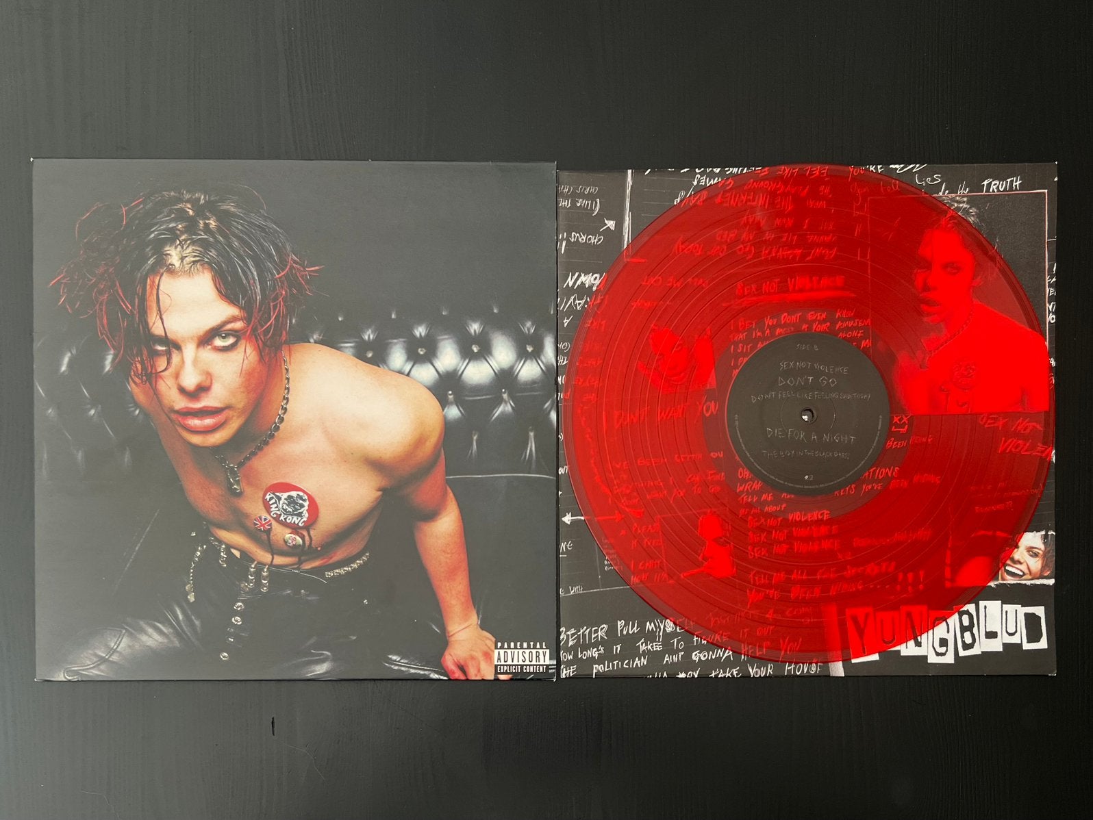 Yungblud - Yungblud vinyl, Ophalen of Verzenden, Zo goed als nieuw, 12 inch, Poprock