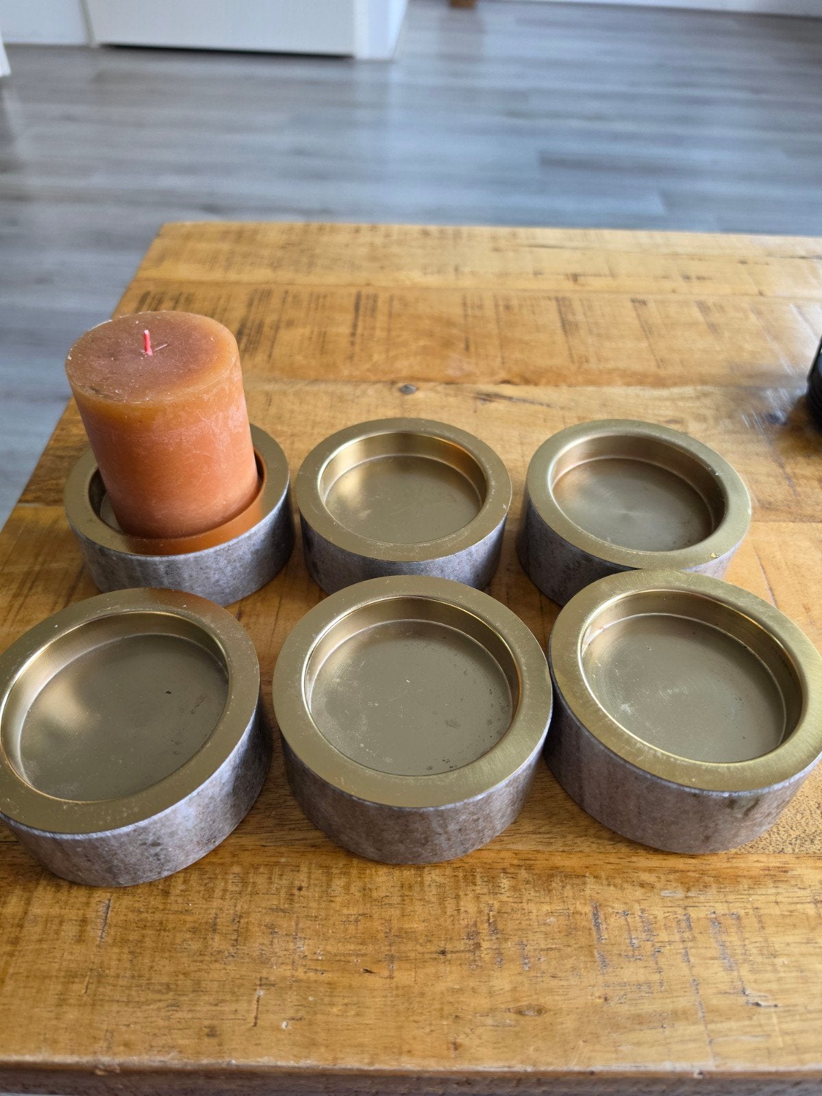 6 stuks kandelaars + 1 kaars, Ophalen